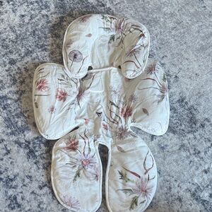 Floral Newborn Car seat insert